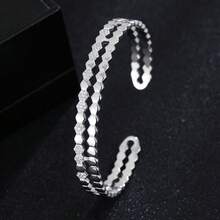 1 chiếc vòng tay nữ, thiết kế sang trọng cổ điển đính đá Zirconia. - E - Xem 4