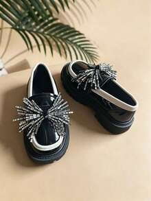 1 Pair Children Girls' Round Toe Platform Black Loafers, 2025 Spring/Autumn New Arrival, Fashion Shiny Rhinestone & Pearl Bow Decor, Soft Comfortable PU Leather, Suitable For Daily, School, Party Wear - Black - View 4