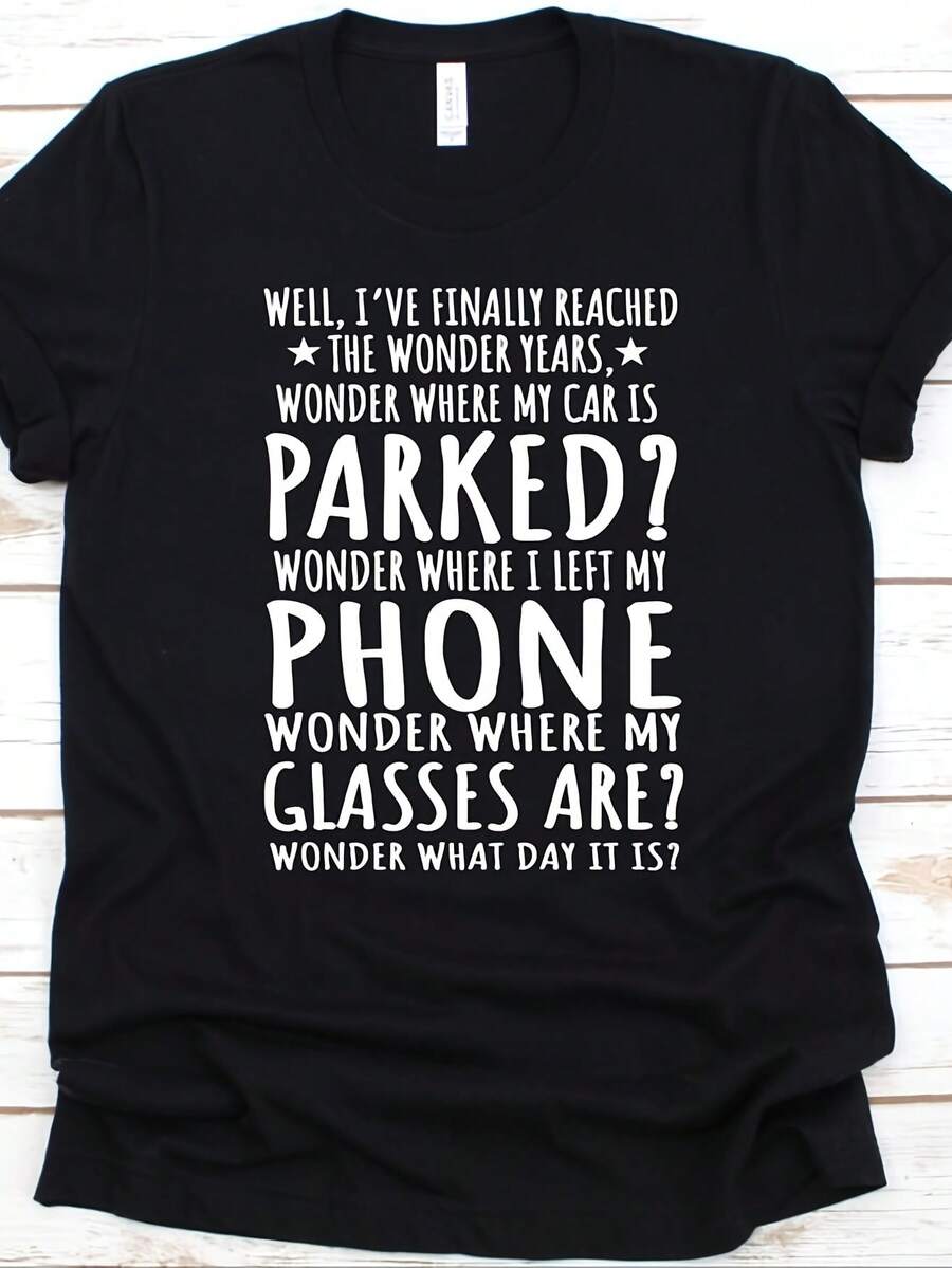 Fun T-Shirt With The Phrase "Entering The Golden Years" - An Ideal Gift For Retirees, Featuring A Comfortable Crew Neck Design And An Age-Related Slogan, Suitable For Both Everyday Wear And Festive Occasions. Unisex Short-Sleeved Printed T-Shirt For Summer 2026, Weighing 220 Grams. - 黑色 - 查看 1