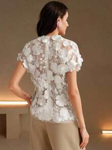Blusa romántica con bordado en 3D de flores multicorror - Blanco - Ver 2