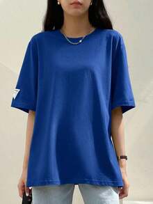 -Less Camiseta de manga corta holgada con parche de letras y bajo con abertura, camiseta de verano oversize, ropa casual de negocios para mujer - Azul - Ver 2