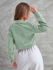 Cazadora corta de pana con bolsillo con solapa con botón - verde menta - Ver 2