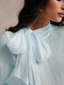 Blusa elegante y chic de cuello alto, manga larga y puños con lazo para uso diario - Azul - Ver 8