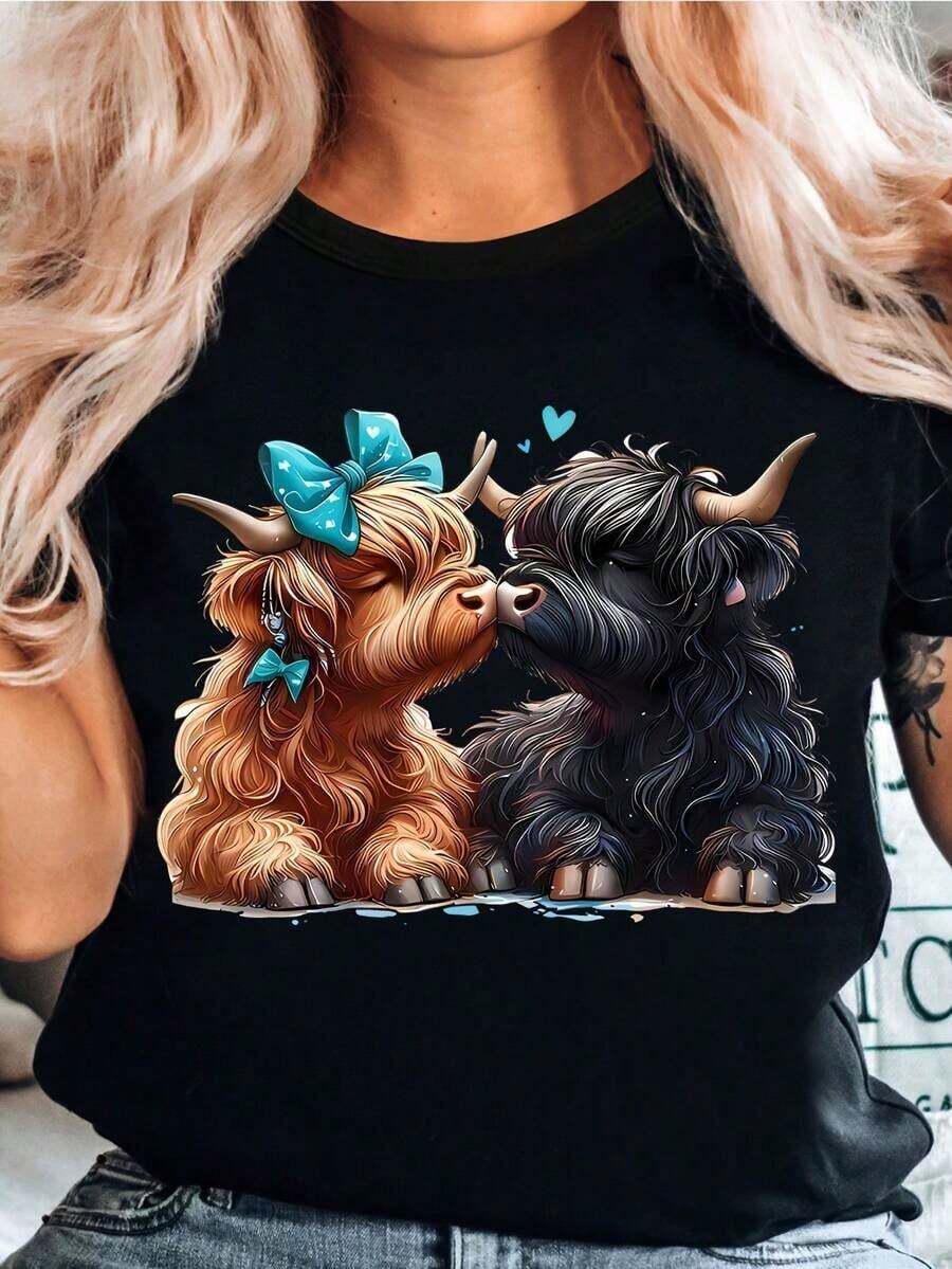 1 Piece Adorable Highland Cow Print T-Shirt - Romantic Matching Design For Couples, Perfect Gift For Highland Cattle Lovers And Anniversary Celebrations, Casual Summer Style, Soft Fabric, Crew Neck, Casual Summer Wear | Matching Couple T-Shirt | Soft 180g 100% Soft Cotton - 黑色 - 查看 1