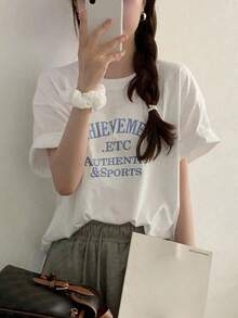 Camiseta de mujer con cuello redondo, manga corta, y bordado con letras, de corte holgado y estilo veraniego - Blanco - Ver 2