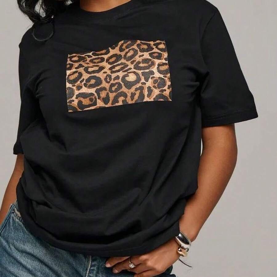 Camiseta de verano con estampado de leopardo estilo americano, estilo europeo y americano, adelgazante, versátil, de cuello redondo, manga corta, de algodón puro, top a la moda. - Negro - Ver 1