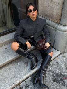 女款法式復古灰色格紋立領西裝外套，寬鬆版型不對稱通勤夾克，適合春秋穿著 - 深灰色 - 查看 6