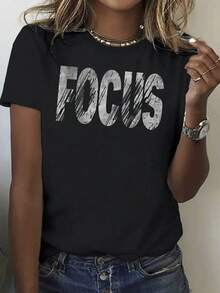 Camiseta Casual Negra para Mujer con Estampado Llamativo de la Letra "FOCUS" en Blanco - Manga Corta, Cuello Redondo, Transpirable y Lavable a M£quina, Top para el D■a a D■a en Todas las Estaciones, Ideales para Outfits de Primavera Verano, Regalos Festivos, Camiseta con Estilo para Mejorar el Enfoque - Negro - Ver 2