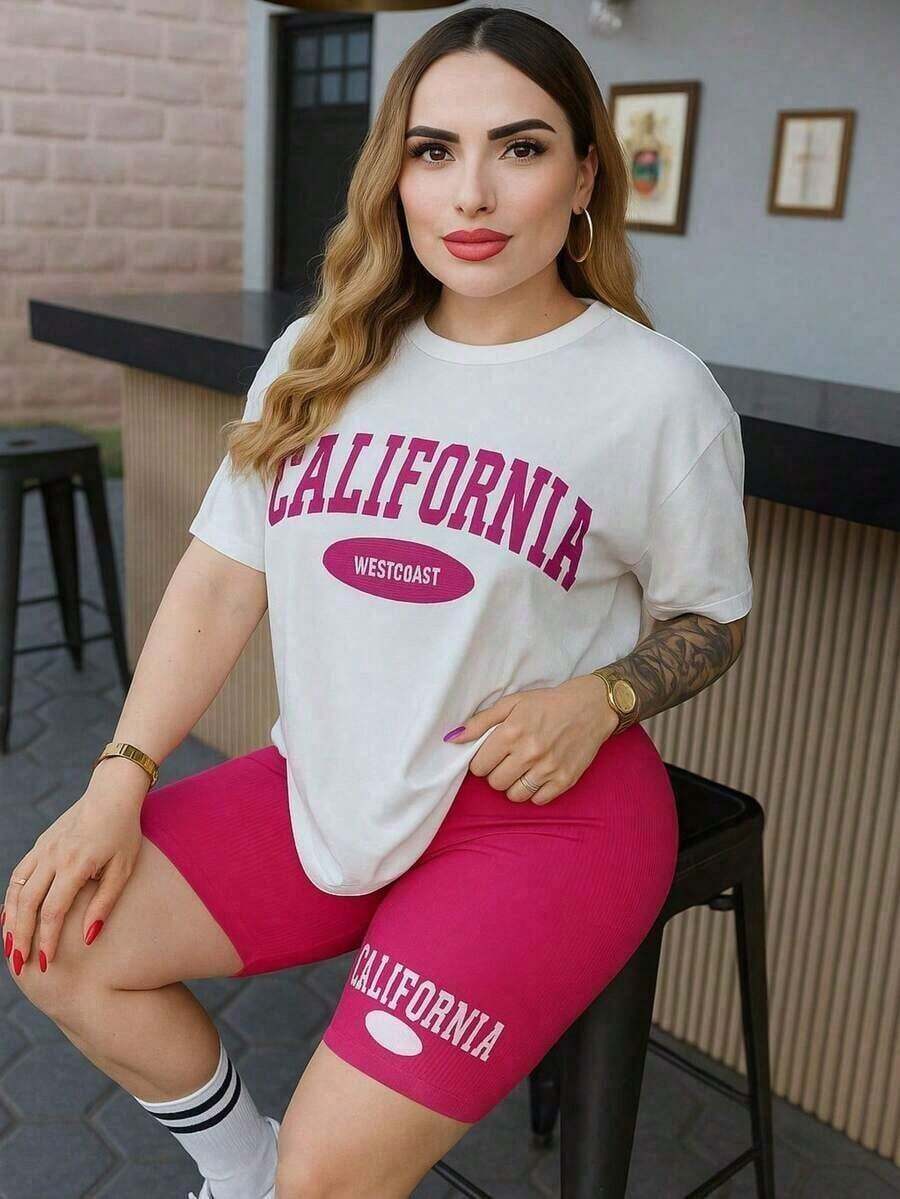 Conjunto de estilo nuevo 2026, solo se vende la camiseta (los pantalones son solo para referencia de combinación). Camiseta estampada de corte holgado. Una pieza minimalista y moderna con estampado de letras tropicales, un artículo imprescindible para un estilo relajado en vacaciones. Perfecto para ocasiones como el Día del Trabajo y el Día de la Independencia de México. - Blanco - Ver 1