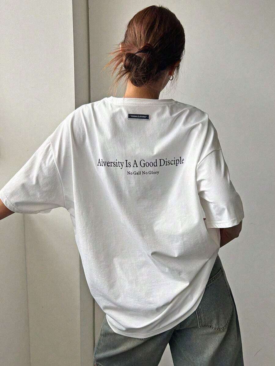 Camiseta de mujer de cuello redondo de manga corta con estampado simple, camiseta gráfica holgada, top preppy - Blanco - Ver 1
