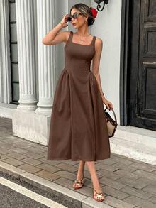 Vestido maxi elegante de mujer con cuello cuadrado, sin mangas y plisado de unicolor - Marrón - Ver 1