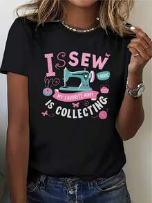 Camiseta de mujer de corte regular con estampado - Diseño "Yo siento es mi favorito", top casual de manga corta con cuello redondo, poliéster ligero, adecuada para verano y primavera, ropa con temática de costura. |   Top casual interesante |   Estilo cómodo, atuendo casual diario de verano - Negro - Ver 7
