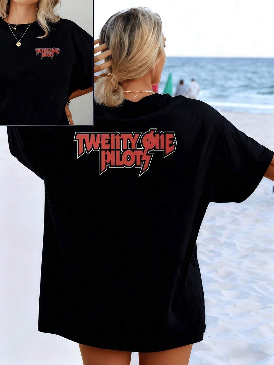 Text That Displays Youthful Energy With Bold Red Letters Symbolizing Strength, Freedom, And A Passion For Music, Reflecting A Determined Attitude. Women's T-Shirt With A Modern And Comfortable Double Print For Everyday Wear. - 黑色 - 查看 1