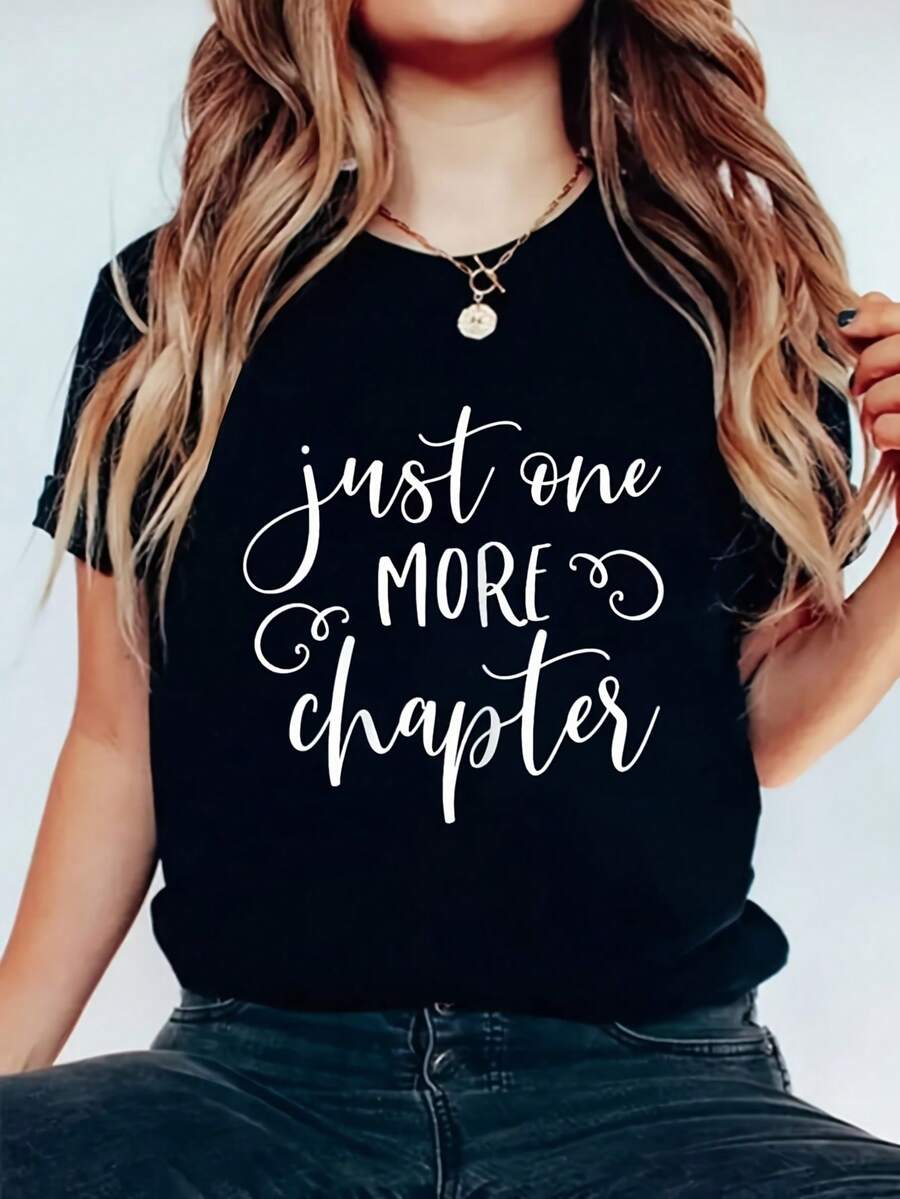 1 Piece Of T-Shirt For Bibliophiles And Librarians (Women And Men) - "Just One Last Chapter" Print, Short Sleeve T-Shirt, Round Neck, Soft And Breathable, Lightweight And Casual, Ideal For Book Clubs, Daily Wear And As A Gift For Readers - Machine Washable, Suitable For All Seasons, 180g 100% Cotton. - 黑色 - 查看 1