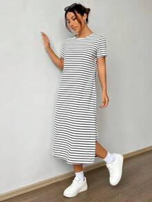 Vestido casual de verano de manga corta tejido a rayas en blanco y negro con estampado - Blanco y Negro - Ver 5