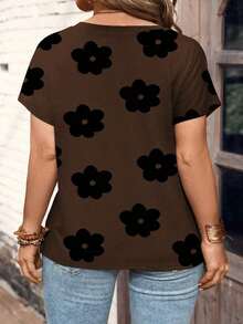 Camiseta de manga corta con cuello en V y estampado floral geométrico de color café oscuro, talla grande, para primavera/otoño - Multicolor - Ver 8