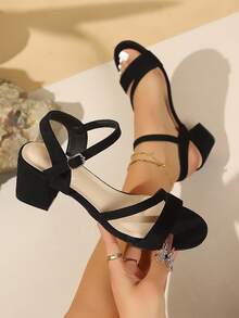1 Pair Elegant Solid Color Peep Toe Ankle Strap Chunky Heel Sandals, Minimalist Design For Party & Formal Occasions, Spring/Summer New Arrival - Black - View 2