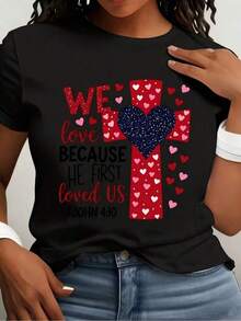 Women's Plus Size Casual T-Shirt With "We Love Because He First Loved Us" Print - Round Neck, Fashionable Women's Clothing, Lightweight And Breathable, Summer Vacation Clothes, Plus Size T-Shirt For Women - 黑色 - 查看 8