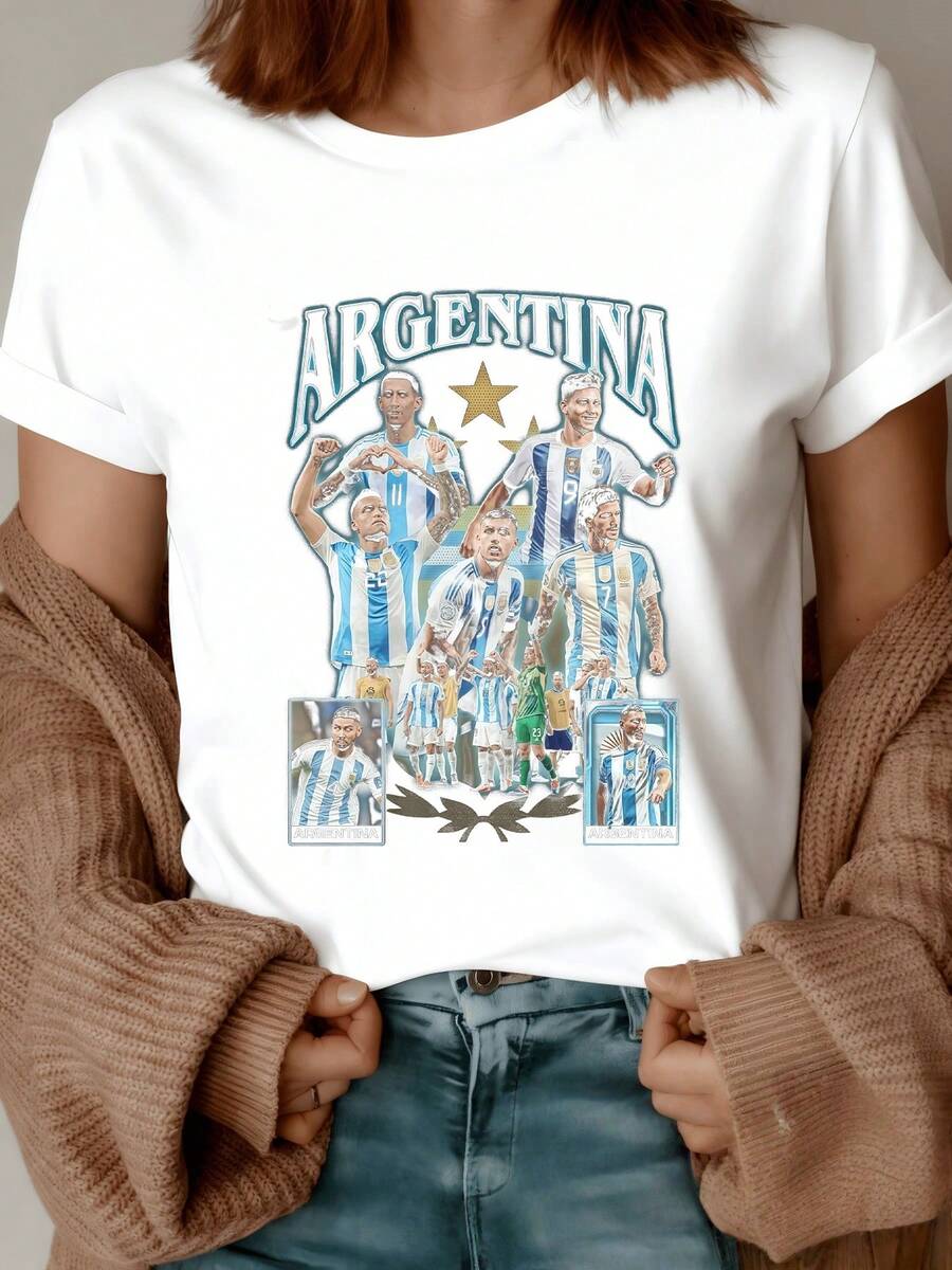 Players Celebrating With The Argentine Flag Under A Golden Star Symbolizing Unity, National Pride, And Sportsmanship. Women's Casual, Modern, And Comfortable T-Shirt. - 白色 - 查看 1