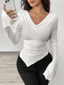 Women's Winter Sweater With A Plunging Neckline, Can Be Worn With An Asymmetrical Collar, Asymmetrical Hem, Knitted Top. - 白色 - 查看 5