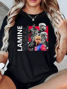 Graphic Portrait Symbolizing The Passion For Football And Youthful Energy With Intense Tones That Convey Strength And Determination. Modern Women's T-Shirt For Casual And Urban Use. - 黑色 - 查看 1