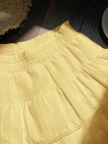 Falda  para mujer, de tela tejida a rayas con cintura elástica y dobladillo con volantes, adecuada para festivales de música country - Amarillo - Ver 5
