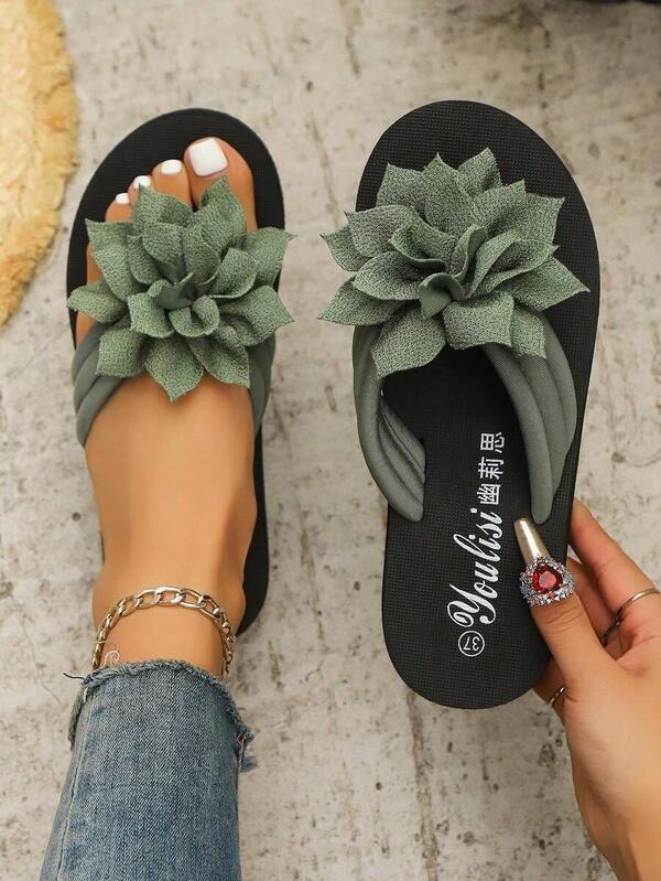 Women's Flip Flops, European And American Style, Fashionable, Comfortable, Lightweight, Beach Sandals, Casual Floral Slippers For Home Women