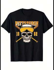 Cute Unisex Premium Casual T-Shirts, Pittsburgh Baseball Graphic T-Shirt For Men, Retro Clothing For Pirates Fans With Skull And Crossed Mallets Design, Loose Fit Short Sleeve T-Shirt, Team Black And Gold Colors, Casual Style, Crew Neck. - 黑色 - 查看 1