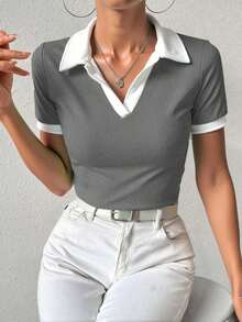 Camiseta de mujer con cuello polo, manga corta, estampado de lunares y parches - Gris - Ver 5