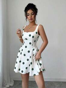Vestido corto elegante negro con lunares de escote cuadrado - Verde Oscuro - Ver 4