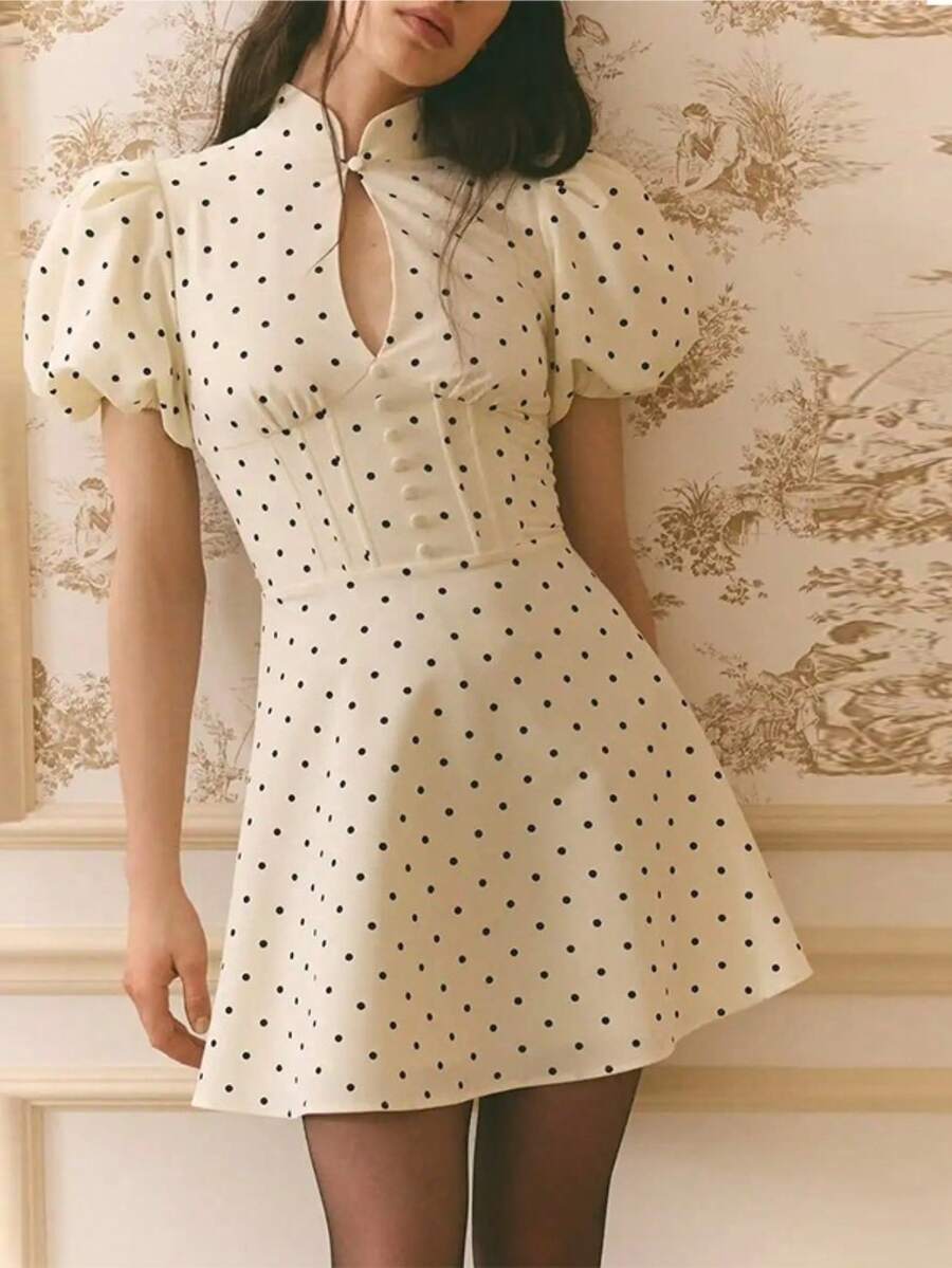 Vestido corto primavera 2026, lunares con mangas farol y cintura ajustada elegante - Beis - Ver 1