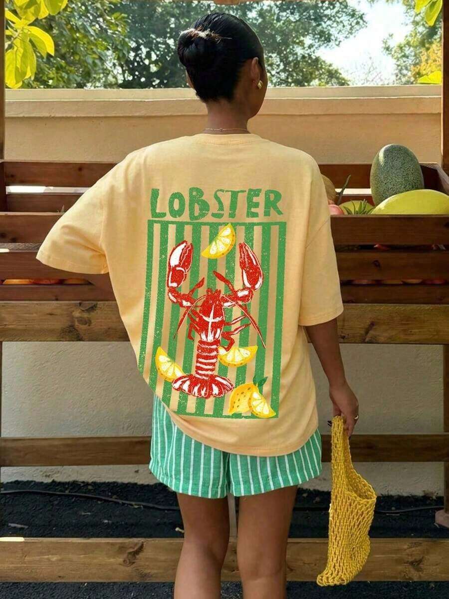 Camiseta holgada de manga corta con cuello redondo, de estilo minimalista con patrón a rayas y eslogan en color rosa, adecuada para uso diario, citas, reuniones, otoño/invierno/verano, Navidad, Año Nuevo, Acción de Gracias, fiestas, bodas, playa, ceremonias de graduación, con un estilo elegante y casual para salidas, citas, reservas, viajes, San Valentín, vacaciones y otras ocasiones. ,Playera Gráfica Casual para Mujer con Estampado | Verano 2026 - Amarillo claro - Ver 1