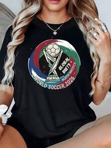 A Vibrant Symbol Celebrating Global Unity Through Football, Featuring A Trophy Decorated With A Blend Of World Colors And An Ancient Pyramid Reflecting Connection And Passion. A Modern, Comfortable Women's T-Shirt For Casual Occasions. - 黑色 - 查看 1