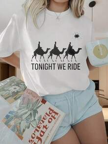 Women's Short-Sleeve Crew Neck T-Shirt With A "Tonight We Ride Christmas Camels" Print. This Women's Christmas Graphic Tee Is A Fun Christmas Gift Idea. The Playful Prints Are Perfect For Christmas Parties, Sports Activities, Holiday Parties, Outings, And Other Holiday Gifts. - 白色 - 查看 2
