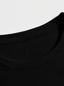Fashionable Graphic T-Shirt With The Flag Of The City Of London, United Kingdom, With Printed Design, Casual Short Sleeve Round Neck Top For Summer And Spring, Cotton T-Shirt For Women. - 黑色 - 查看 5