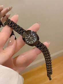 1件女款石英手錶，阿拉伯數字刻度，金色方形水鑽裝飾，優雅休閒日常佩戴與派對禮物 - 黑色 - 查看 7