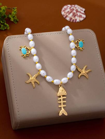 1pc Fashion Elegant Niche Design Ocean Theme Faux Pearl Beaded Necklace, Starfish Crab Fishbone Pendant, Vacation Style Choker