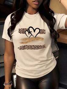 Women's Plus Size Oversized T-Shirt With Heart And Leopard Print - Chic Casual Clothing For Women, Women's Casual Graphic Print T-Shirt | Summer 2026 - 杏 - 查看 1