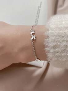1 chiếc vòng tay hình bướm tinh tế lấy cảm hứng từ thiên nhiên bằng bạc Sterling S925, món quà trang sức sang trọng, thanh lịch và đa năng dành tặng mẹ, bạn bè, nhân dịp sinh nhật hoặc ngày lễ. - Loại bướm - Xem 6