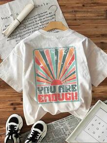Camiseta de manga corta con cuello redondo y el estampado 'You Are Enough' en un diseño alegre en ambos lados. Camisetas gráficas unisex, camiseta casual unisex. - Blanco - Ver 2