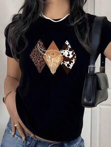 Comfortable Women's Western Desert Cow Skull Graphic Print T-Shirt, 1 Piece, Southeastern Boho Style, Casual, 100% Cotton, Vintage Style. Mexican Folk Art Bird And Flower T-Shirt | Mexican Bohemian Style | 100% Soft Cotton | Folk Art Design And Embroidery | Perfect For Vacation, Beach, And Parties. Loose Versatile Short Sleeve T-Shirt For Women - 黑色 - 查看 1