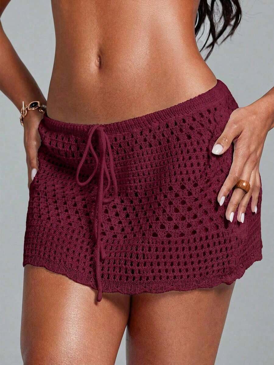 Swim Lushoire Falda pareo con dobladillo ondulado para la playa, con patrón geométrico perforado y floral - Burdeos - Ver 1