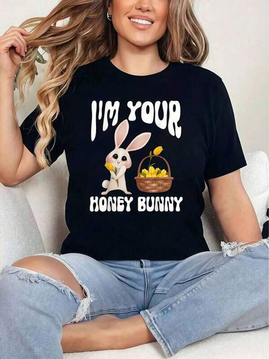 100% Cotton T-Shirt With "I'm Your Honey Bunny" Print With Flowers And Rabbit, Round Neck, Casual Short Sleeve Graphic Tee For Women For Spring And Summer, Summer Essentials, Summer Outfits For Women, Graphic Tees - 黑色 - 查看 1