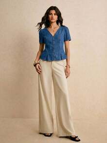 Blusa de mujer de mezclilla, camisa de mezclilla de ajuste ceñido con cuello en V y mangas cortas, camisa de mezclilla azul oscuro, blusa casual de verano y primavera para mujeres, fiesta de San Valentín, salida, blusa casual para mujer estilo Y2 - Azul lavado medio - Ver 3