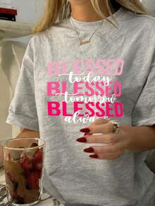 Women's Short-Sleeved, Loose-Fitting T-Shirt With A Round Neck And Cute, Casual Print, Perfect For Vacations And Everyday Wear. New Summer Set For Women With A Blessed Print, A Casual Summer Outfit. - 灰色的 - 查看 5