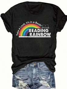 Women's Crew Neck T-Shirt, Fitted T-Shirt With Y2K Print, Rainbow And Book Design T-Shirt, Casual Everyday T-Shirt For Teachers And Book Lovers, Valentine's Day And Back To School Clothing, Soft Everyday T-Shirt, Teacher Clothing, Fun Design, Comfortable Fit, Summer Festival Fashion, Thick Fabric T-Shirt For Adults. - 黑色 - 查看 4