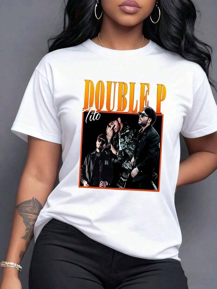 Three Men With Sunglasses In An Urban Setting, The Letters 'DOUBLE P' Above And 'Tito' Below Symbolize Modern Musical Culture And A Bold, Youthful Attitude With A Unique Touch. Women's T-Shirt 220g, Casual Short Sleeve. - 白色 - 查看 1