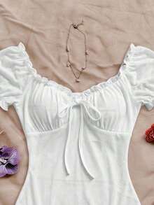 Body con estampado floral de hombros descubiertos ribete fruncido con nudo delantero pecho con fruncido - Blanco 2 - Ver 8
