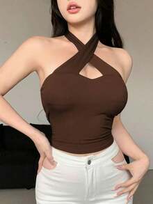Top corto de mujer sin mangas con cuello de halter y envolvente de unicolor - Marrón - Ver 2