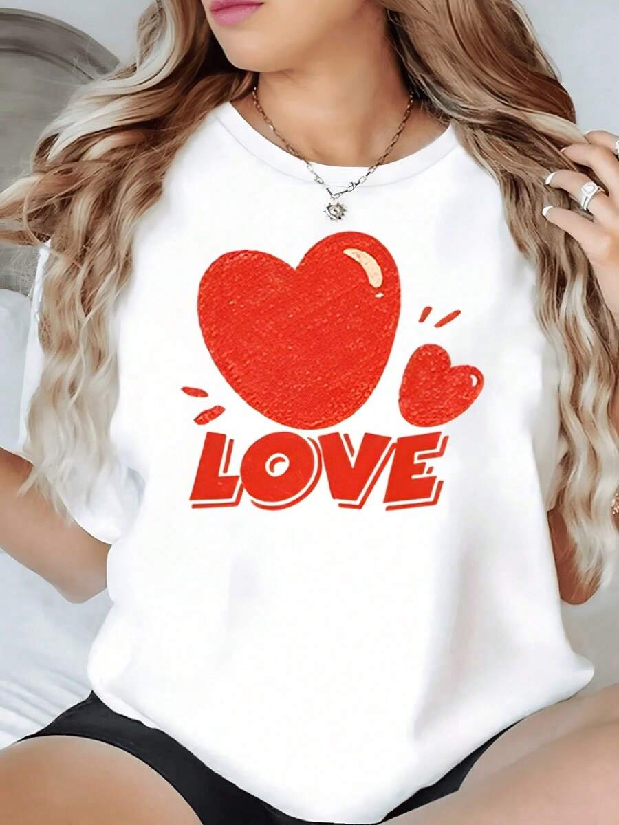 Two Red Hearts Symbolizing Passion, Energy, And Eternal Love With A Modern Touch That Inspires Joy And Confidence. Comfortable Casual Women's T-Shirt For Everyday Wear. - 白色 - 查看 1